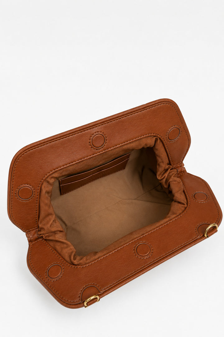 Juliet Leather Clutch- Saddle