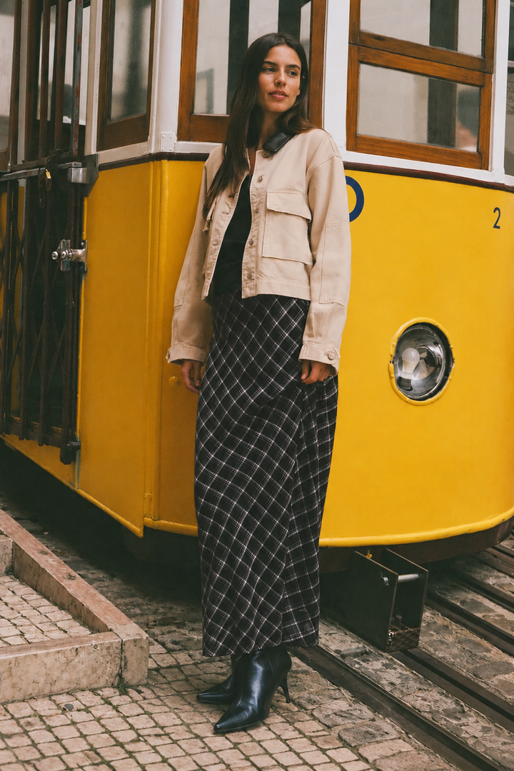 Europa Plaid Skirt-Ash Black