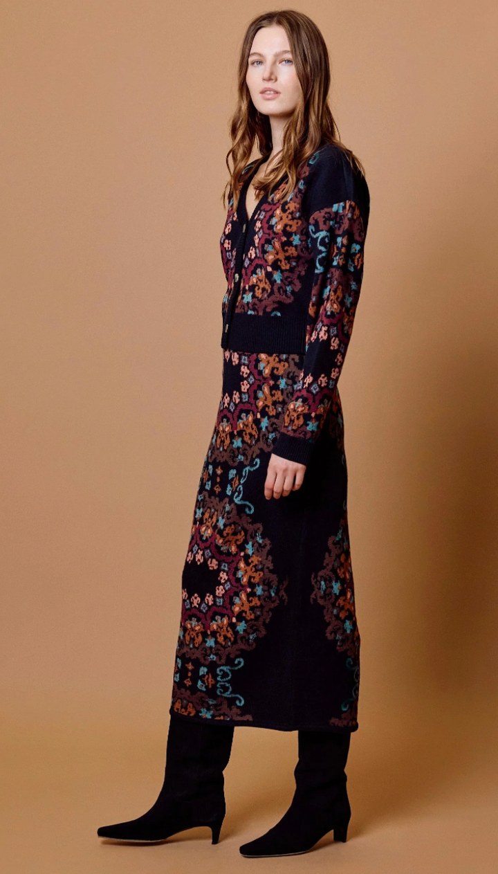 Daniella Sweater -Ebony Print