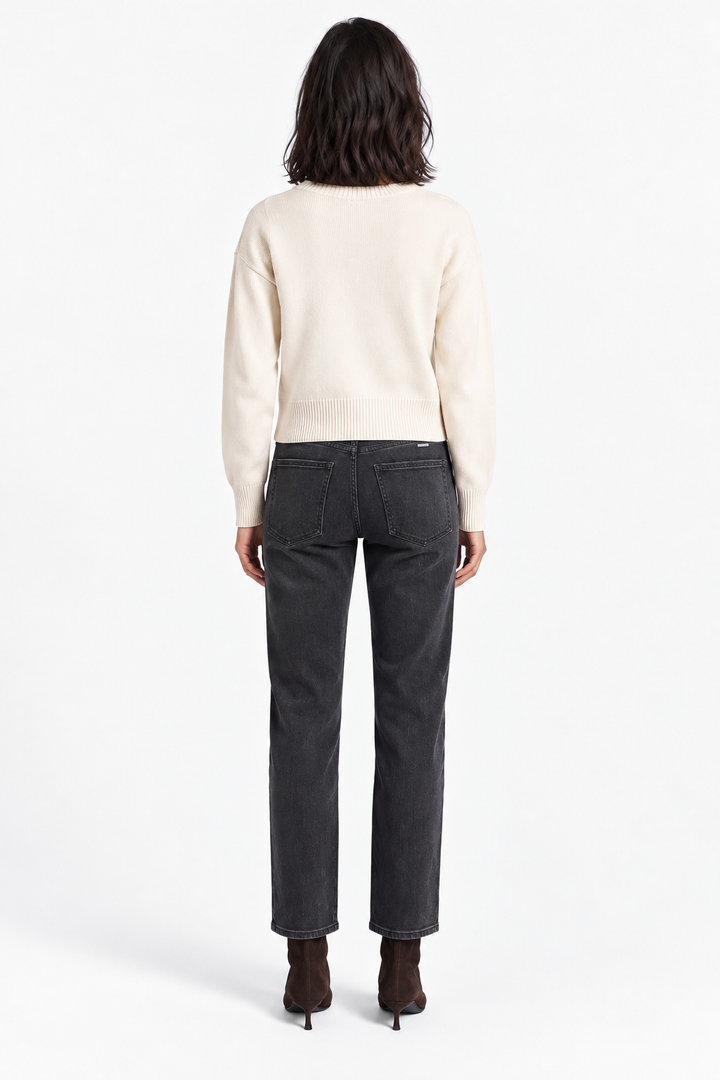 Rebel Mid Rise Slim Straight - Motion