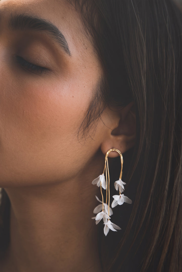 Gold Dipped White Fabric Flower/Gold