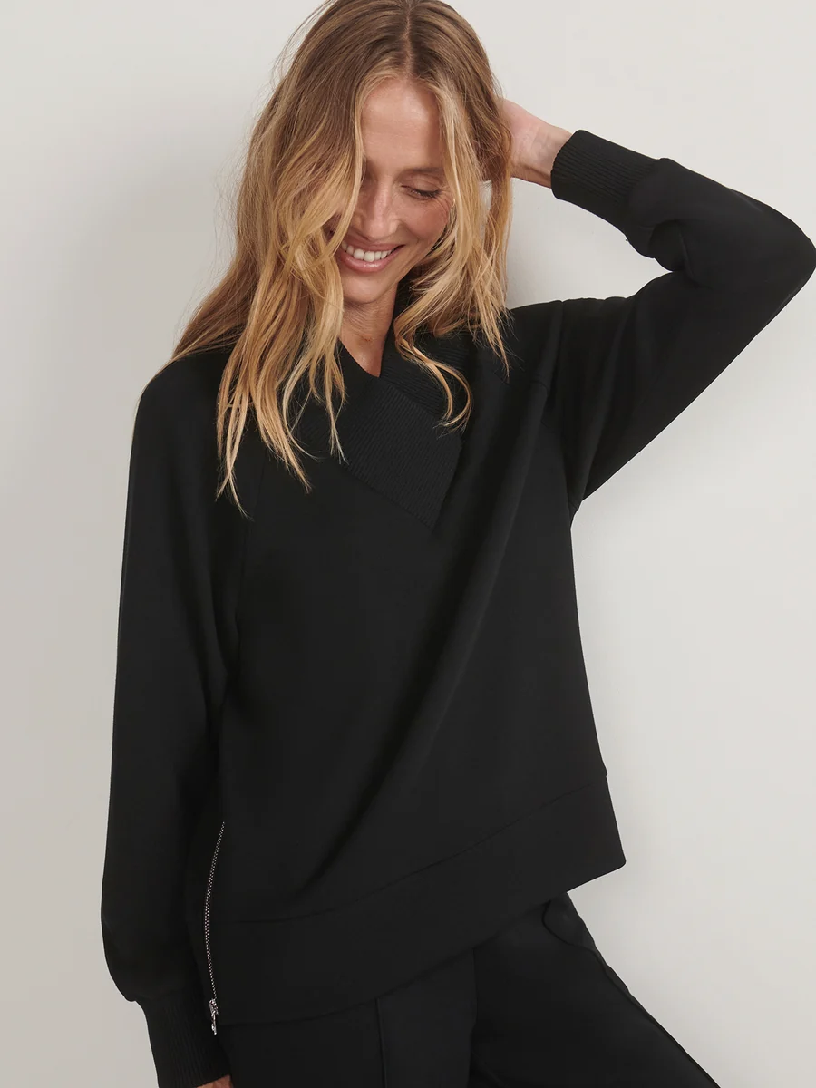 Macie Zip Hem Sweat-Black