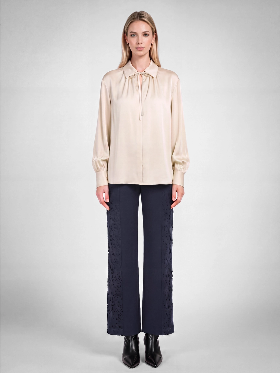 Collar Neck w/Tie Blouse-Ecru