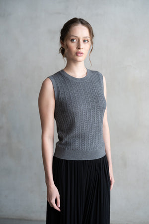 Crew Neck Cable Sweater Charcoal