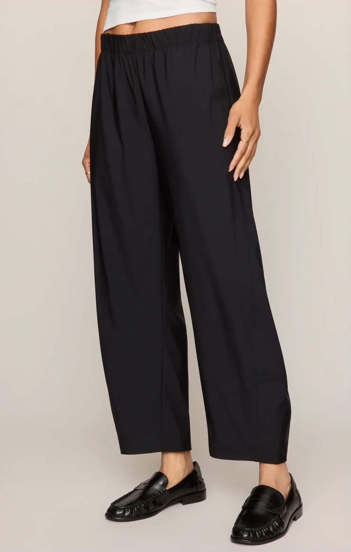 Neo Nylon Pant-Black