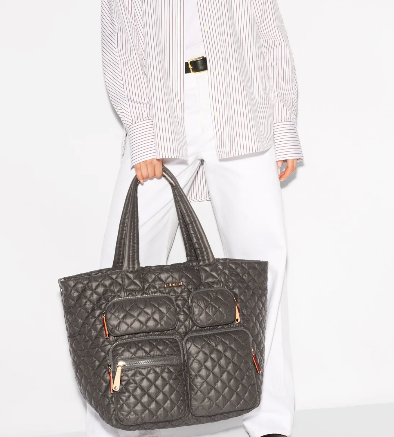 Metro Travel Tote III Large Magnet