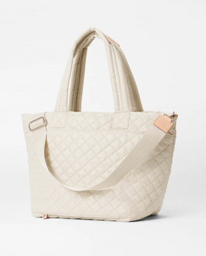 Medium Metro Tote Deluxe Sandshell