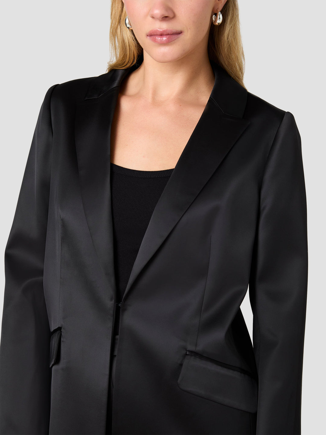 Maelys Satin Blazer-Black