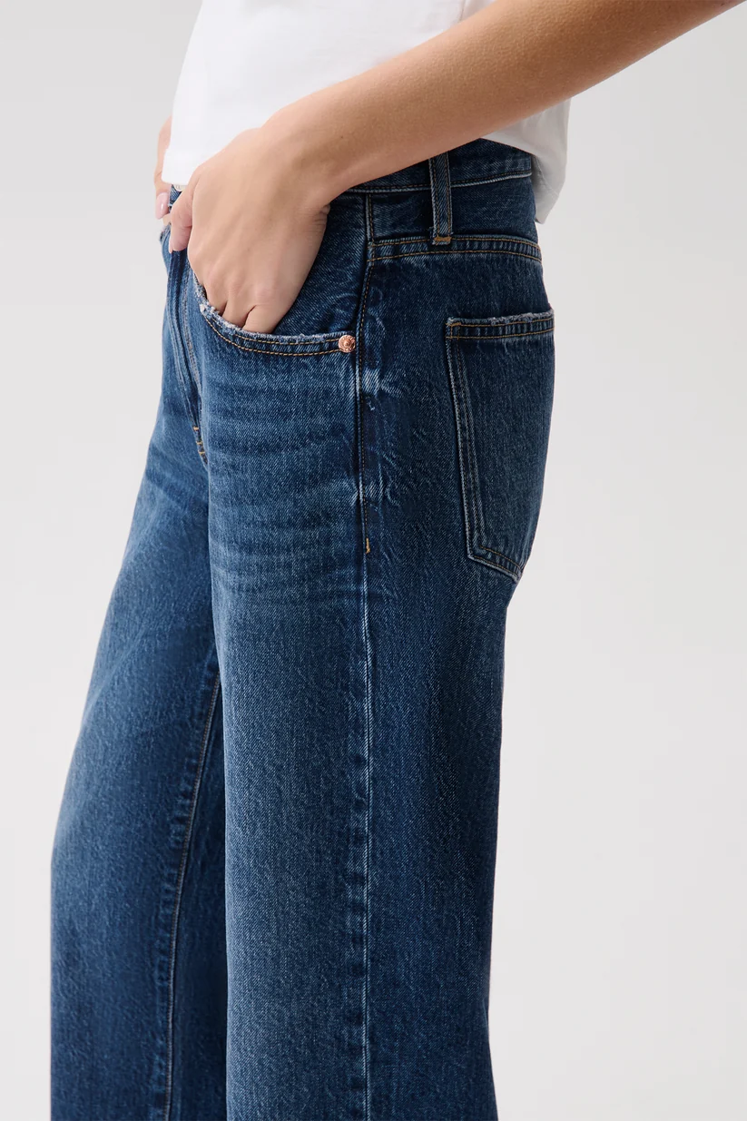 Lexi Mid Rise Bowed Straight-Moonwave