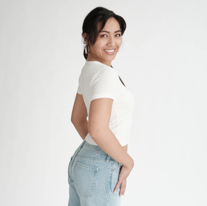 Undun Cropped Light Volume-White