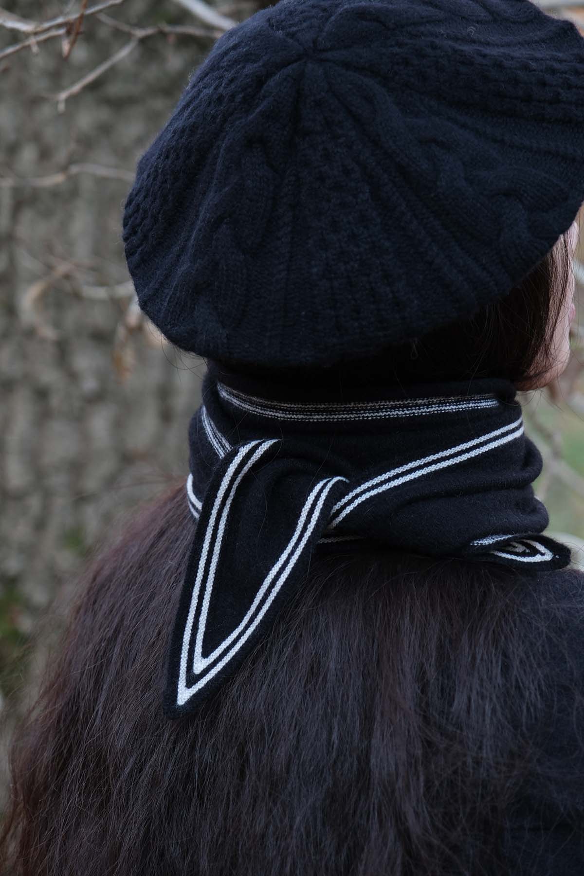 Sailor Cashmere Rib Neck Scarf Black