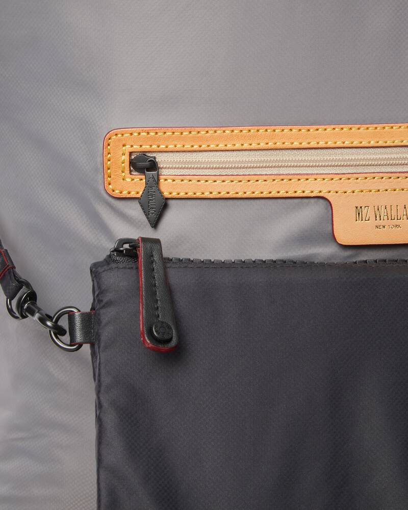 MZ Metro Tote Deluxe Black Medium